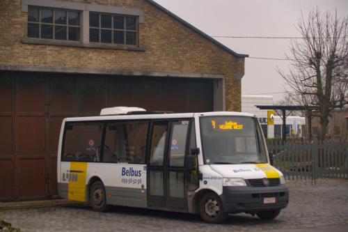 Jonckheere Pro-City aan het station van Veurne.