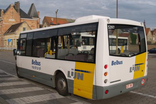 Jonckheere Pro-City aan het station van Diksmuide.