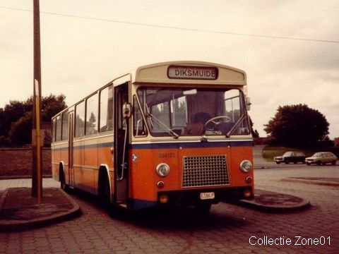 Jonckheere Volvo B58-60 van Clodivan aan het station van Diksmuide.Fotocollectie van Zone01.be.