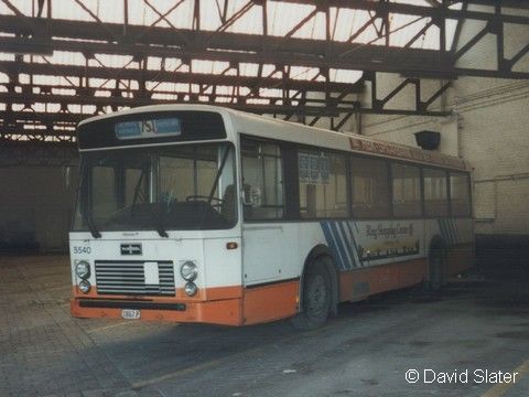 Van Hool A120 te Diksmuide.Foto genomen door David Slater.