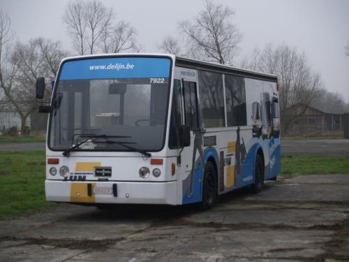 Van Hool A508 als infobus op de luchtmachtbasis te Koksijde.