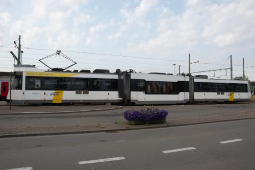 BN (Kusttram) met reclame van P&O Ferries te St. Idesbald.