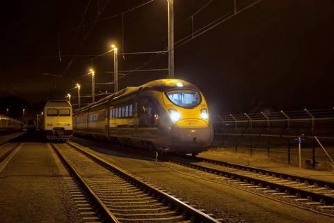 Eurostar E320 in de bundel te Adinkerke/De Panne.Foto genomen door Anthony Pinson.