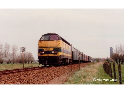 M2 rijtuigen te Diksmuide.Met dank aan Vic Van Cutsem voor deze foto!